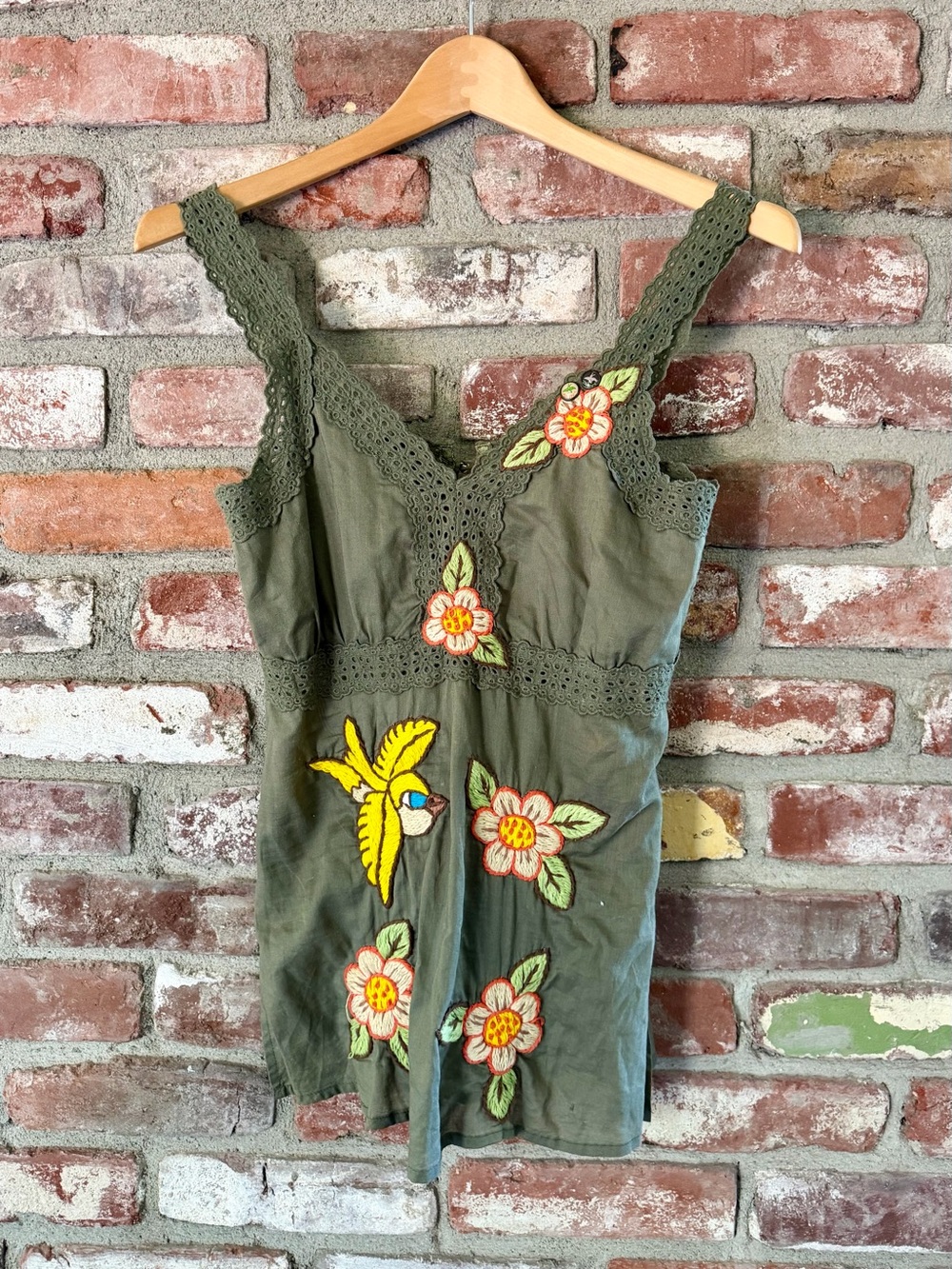 Y2K Vintage Joystick by Johnny Was  Boho Embroidered Floral Tank